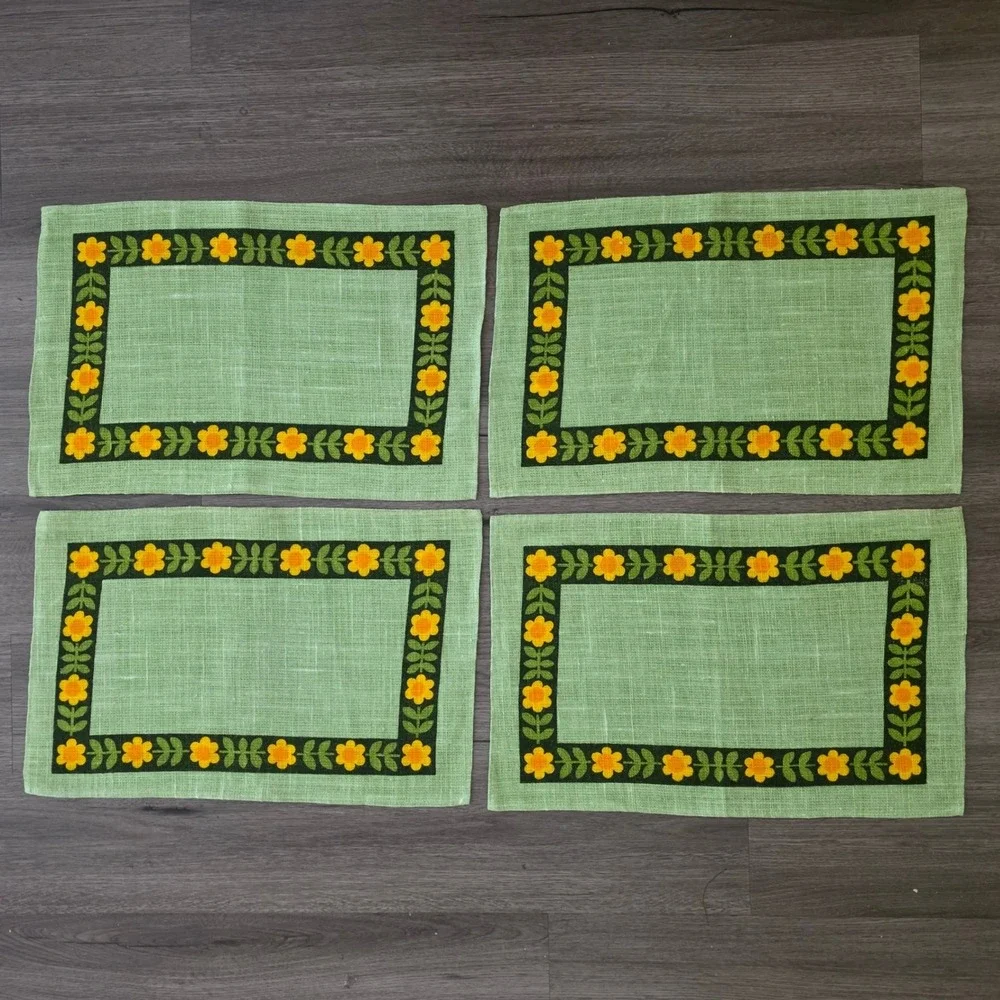 Vintage Green Irish Linen Burlap Daisy Placemats Set of 4 Retro Floral MCM